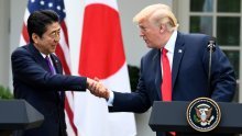 Trump je od japanskog premijera zahtijevao da ga nominira za Nobelovu nagradu za mir