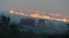 Veliki požar kod Ljubuškog, nedaleko do granice s Hrvatskom