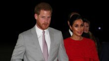 Nakon što je u New Yorku potrošila milijune, Meghan Markle zablistala u skupocjenoj Valentino haljini i Christian Dior štiklama