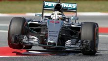 Mercedes vlada u Barceloni, Vettel prijeti iz drugog plana