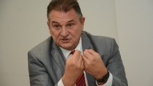 Čačić: Vlada nesposobna donositi odluke, ministar Marić već tri godine prati jamstva od kojih je trećinu i sam potpisao