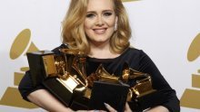 Adele planira biti trudna ove godine?