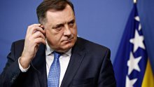 Dodik svojoj stranačkoj suradnici nezakonito kupio stan a platio ga mazutom