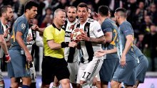 Desetkovani Juventus dočekuje 'rossonere'; Mario Mandžukić predvodi neprepoznatljivu postavu 'stare dame'