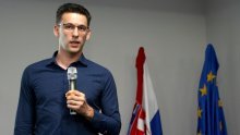 'Izaberite poštenu, čestitu, pravednu zemlju jednakih mogućnosti za sve!'