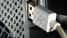 Trebamo li gubiti vrijeme na sigurno odstranjivanje USB-a? Stigla je definitivna presuda!