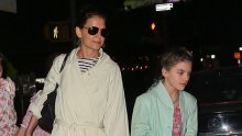 Rođendan se nastavlja u Parizu: Katie Holmes u tajnosti otputovala sa kćerkom