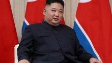 Kim sazvao hitan sastanak politbiroa i uveo izvanredno stanje: Opaki virus nam je ušao u državu