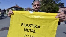 Kamo će Zagrepčani koji žive u zgradama s vrećama za plastiku i metal?