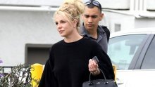 Britney Spears dokazala obožavateljima da se oporavlja i objavila fotografiju u bikiniju