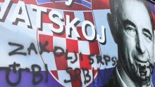 Pupovac o išaranim plakatima: Ovo nije poruka mojeg grada. Zagreb je и Загреб