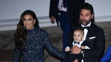 Novopečena mama Eva Longoria ne odvaja se od svog sina ni na crvenom tepihu