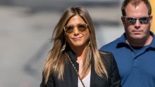 Tri mjeseca nakon drame na aerodromu, Jennifer Aniston opisala što se događalo u pokvarenom zrakoplovu