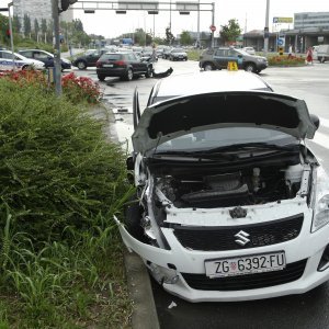 Sudar na križanju Ulice kneza Branimira i Zavrtnice