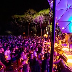 Dubrovnik: U sklopu Ljeta u Valamaru i Rap'n'Valamar festivala nastupili TBF i Vojko V