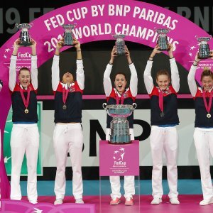 Fed Cup finale, Francuska - Australija, meč parova