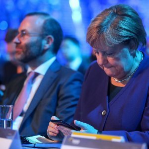 Manfred Weber i Angela Merkel