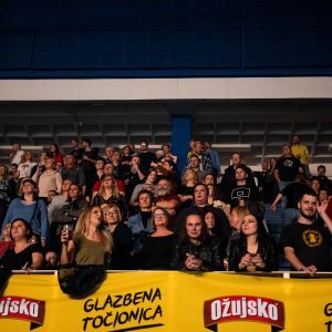 U Domu sportova održan 15. Pozitivan koncert