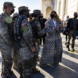 Jennifer Lopez i Lady Gaga stigle na Capitol