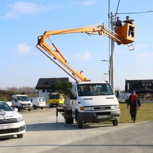 Prevrtanje automobila u Pisarovini