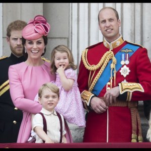 Kate Middleton i princ William, princ George i princeza Charlotte - Trooping the Colour 2017.