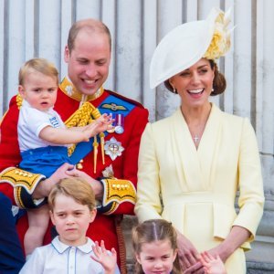 Kate Middleton i princ William s djecom - Trooping the Coulour 2019.