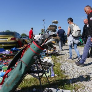 Nakon 6 mjeseci ponovno otvoren popularni zagrebački buvljak Hrelić