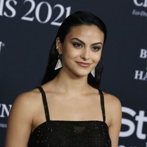 Camila Mendes