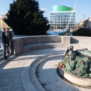 Građani na Zdencu života odaju počast Akiju Rahimovskom