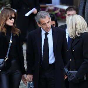 Brigitte Macron i Carla Bruni Sarkozy