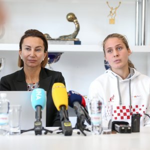 Iva Majoli i Tara Wurth na konferenciji teniske reprezentacije