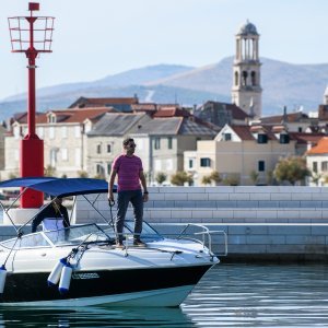 Kaštelani i Kaštelanke uživali u babljem ljetu