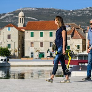 Kaštelani i Kaštelanke uživali u babljem ljetu