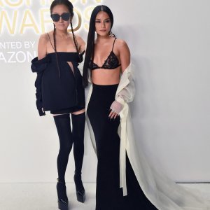 Vera Wang i Vanessa Hudgens