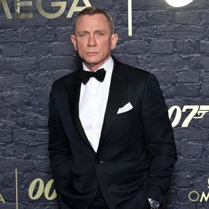 Daniel Craig