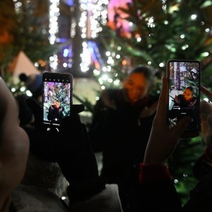 Paljenje lampica na Zrinjevcu