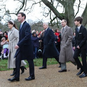 Princeza Beatrice i Edoardo Mapelli Mozzi; prinčevi Andrew i Edward