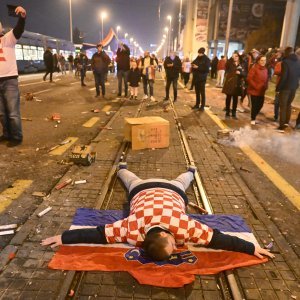 Slavlje u zagrebačkom naselju Dubrava nakon osvajanja trećeg mjesta na SP u Kataru