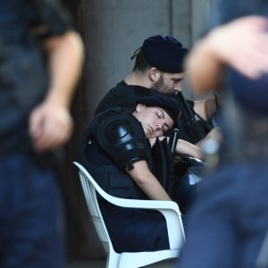 Interventni policajci na utakmici Hajduk - Rijeka