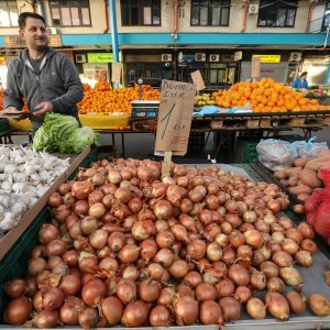 Cijene u eurima na tržnicama diljem Hrvatske