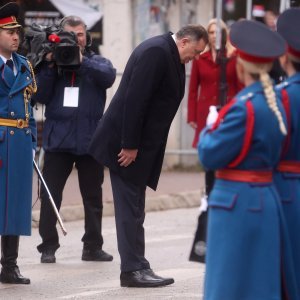 Defile povodom neustavnog Dana Republike Srpske