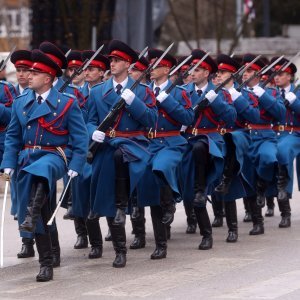 Defile povodom neustavnog Dana Republike Srpske