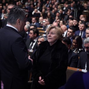 Zoran Milanović s udovicom Miroslava Ćire Blaževića, Zdenkom