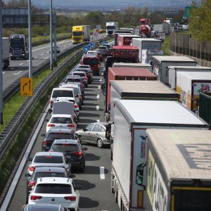 Kilometarske kolone na zagrebačkoj obilaznici