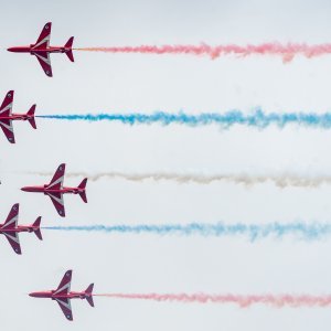 “Krila Oluje” i “Red Arrows”