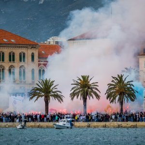 Doček juniora iz zraka