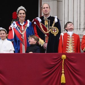 Princ Louis, princeza Charlotte, Kate Middleton, princ William, princ George