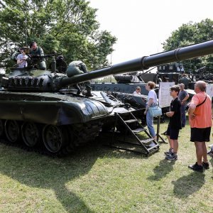 Izložba vojne opreme i naoružanja Hrvatske vojske na Jarunu