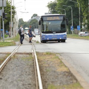 Zaustavljen tramvajski promet u Osijeku