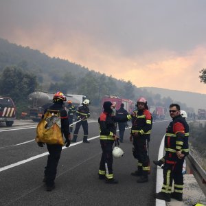 Veliki požar kod Grebaštice